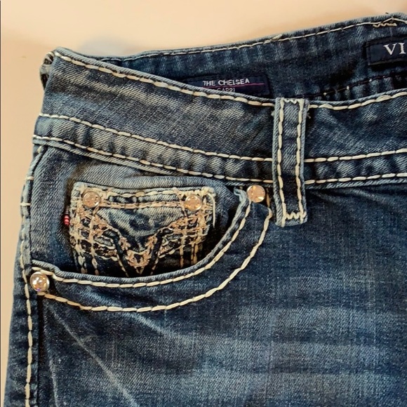 Vigoss Embellished Pocket Denim‎ Chelsea Capris - Picture 5 of 8